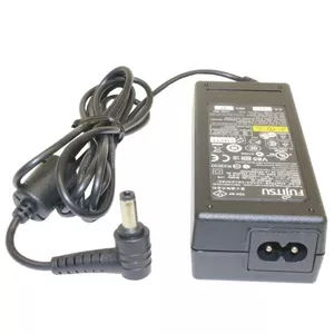 Power Adapter Fujitsu S26113-E557-V55-1