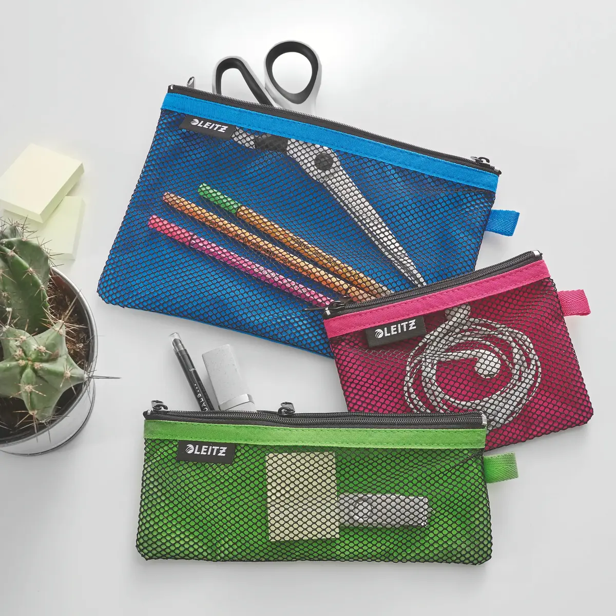 Leitz Travel Pouch WOW Small Accessory Bag Photo 2