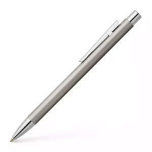 Pildspalva Faber-Castell 342120 — ar klipšu un atveramu mehānismu, melna tinte, sudraba korpuss, bieza nagu, 1 gab.