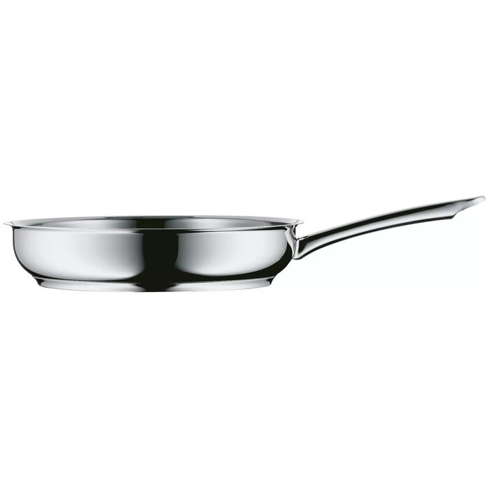 Cookware and cookware sets