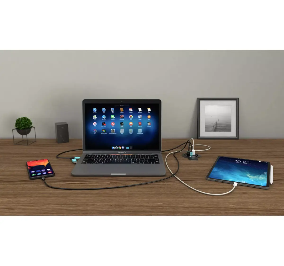 Зарядное устройство i-tec Встроенное настольное быстрое зарядное устройство USB-C PD 3.0 + 3x USB 3.0 QC3.0 Photo 6