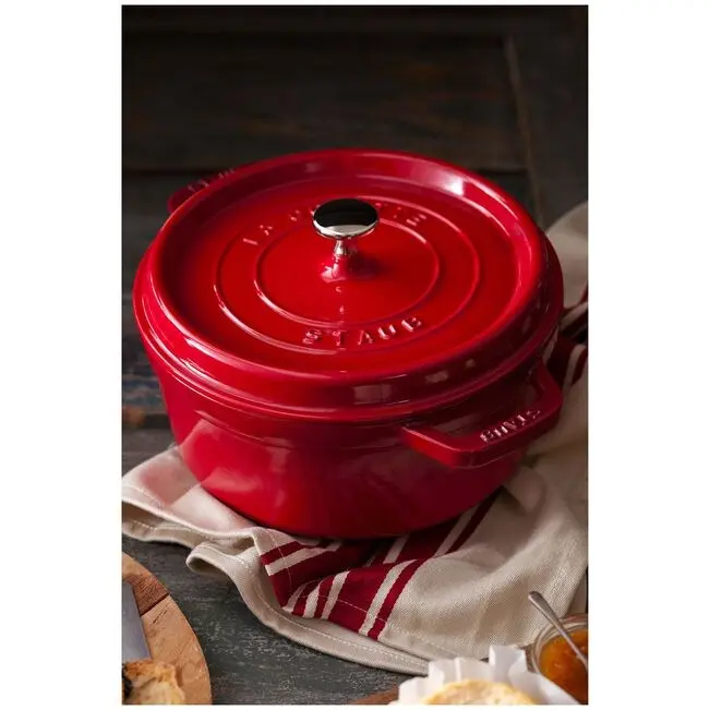 Single pan Staub Cocotte 24 cm Photo 6