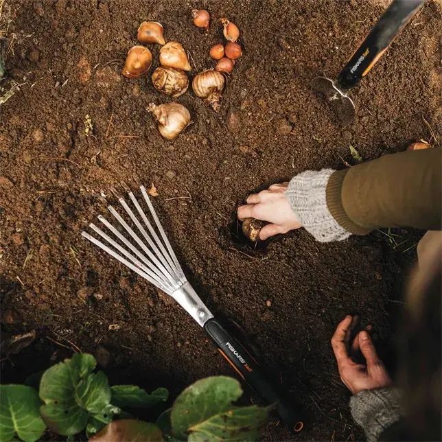 Roku grābeklis Fiskars 1027044 Photo 4
