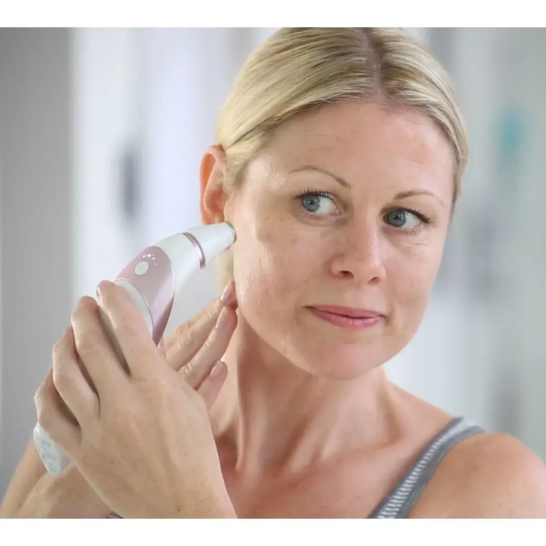 Устройство для микродермабразии HoMedics Radiance Photo 9