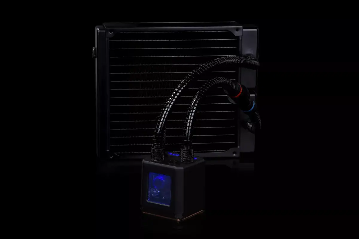 Система жидкостного охлаждения Alphacool Eisbaer 200 Photo 3