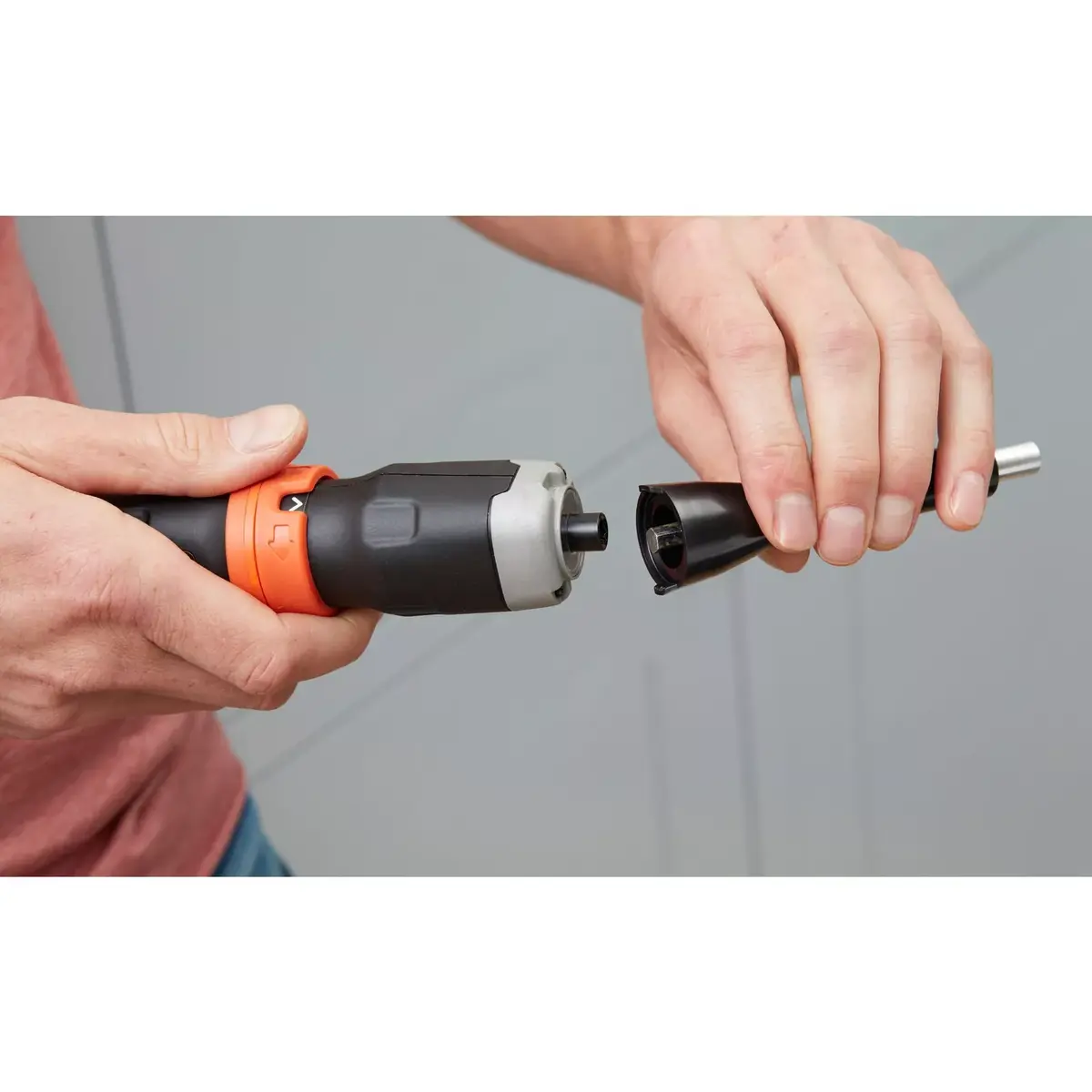 Multi-bit screwdriver Black & Decker BCF601C-XJ Photo 12