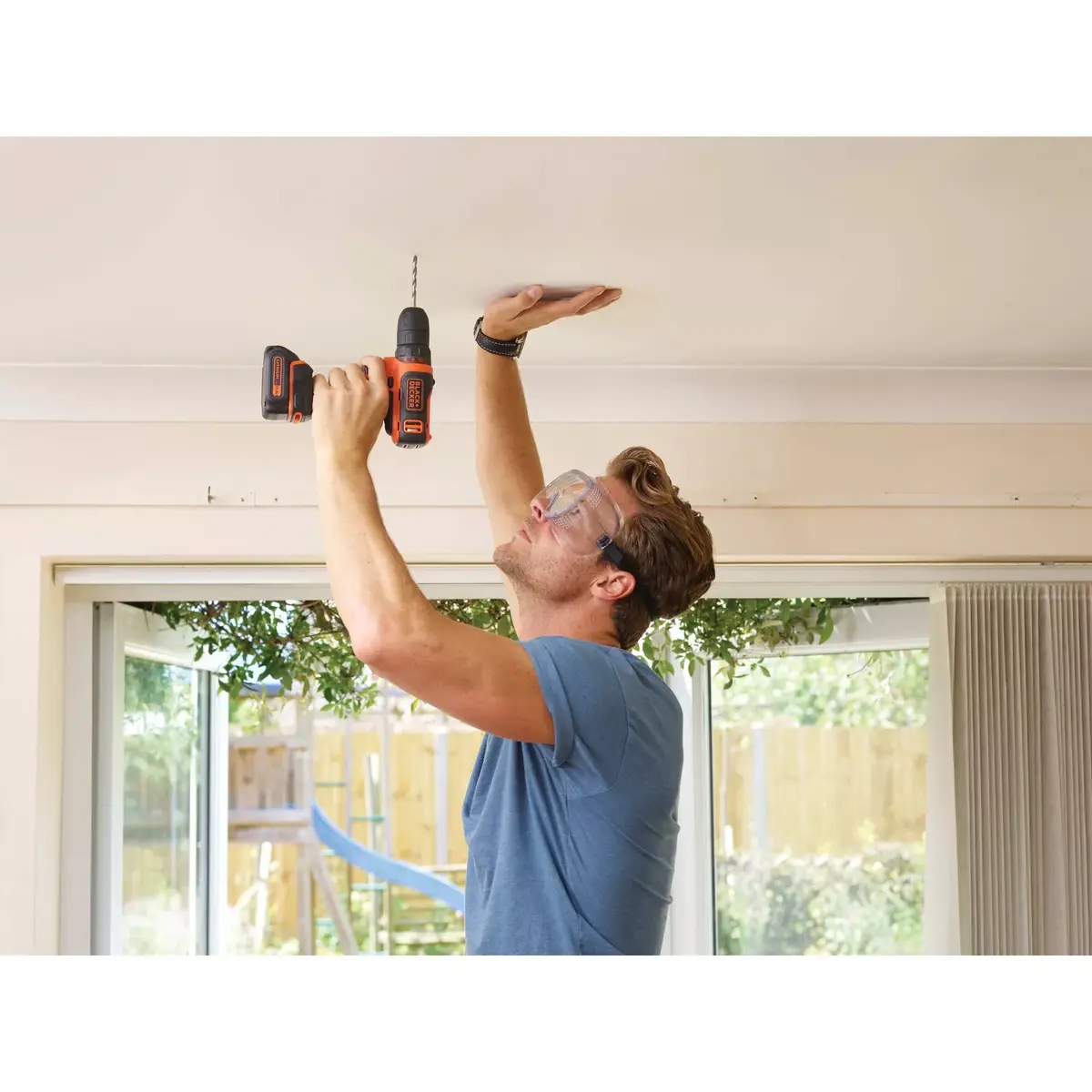 Pistol Grip Drill Black & Decker BDCDD12-QW, BDCDD12-QW Photo 11