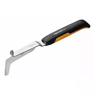Fiskars Xact rokas šuvju skrāpis (melns / nerūsējošais tērauds)