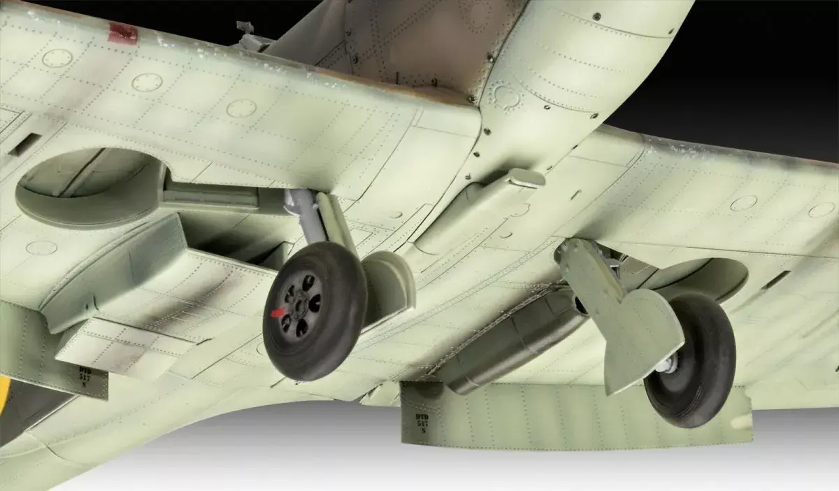 Fiksētā spārna lidmašīnas modelis Revell Spitfire Mk.II Photo 5