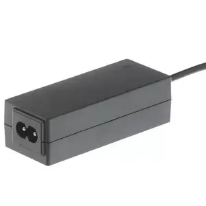 Сетевой адаптер Akyga AK-ND-22 40 Вт для ноутбуков, 100–250 В, корпус ABS, кабель 1.2 м, чёрный