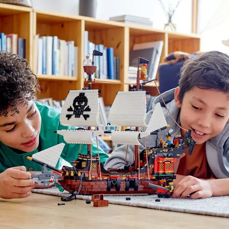 LEGO Creator Pirātu kuģis 31109 — 1 264 detaļas Photo 14
