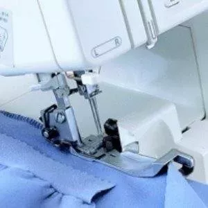 Overlock Foot Brother XB3626001 — compatible overlock presser foot for gathering