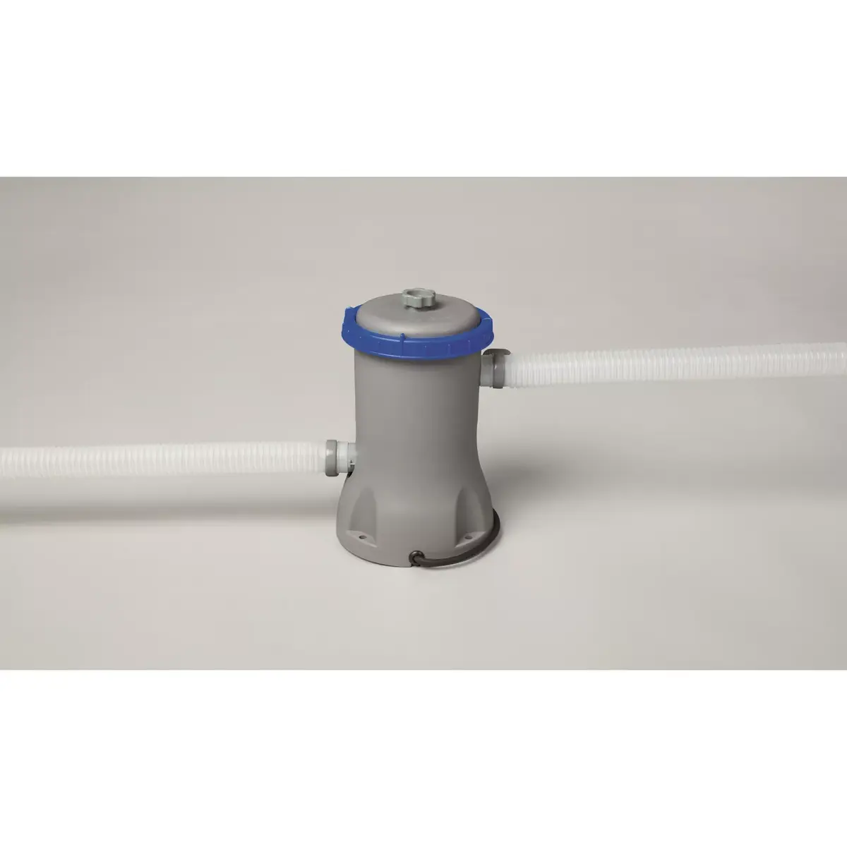 Bestway FLOWCLEAR 58383 Cartridge Filter Pump Photo 3