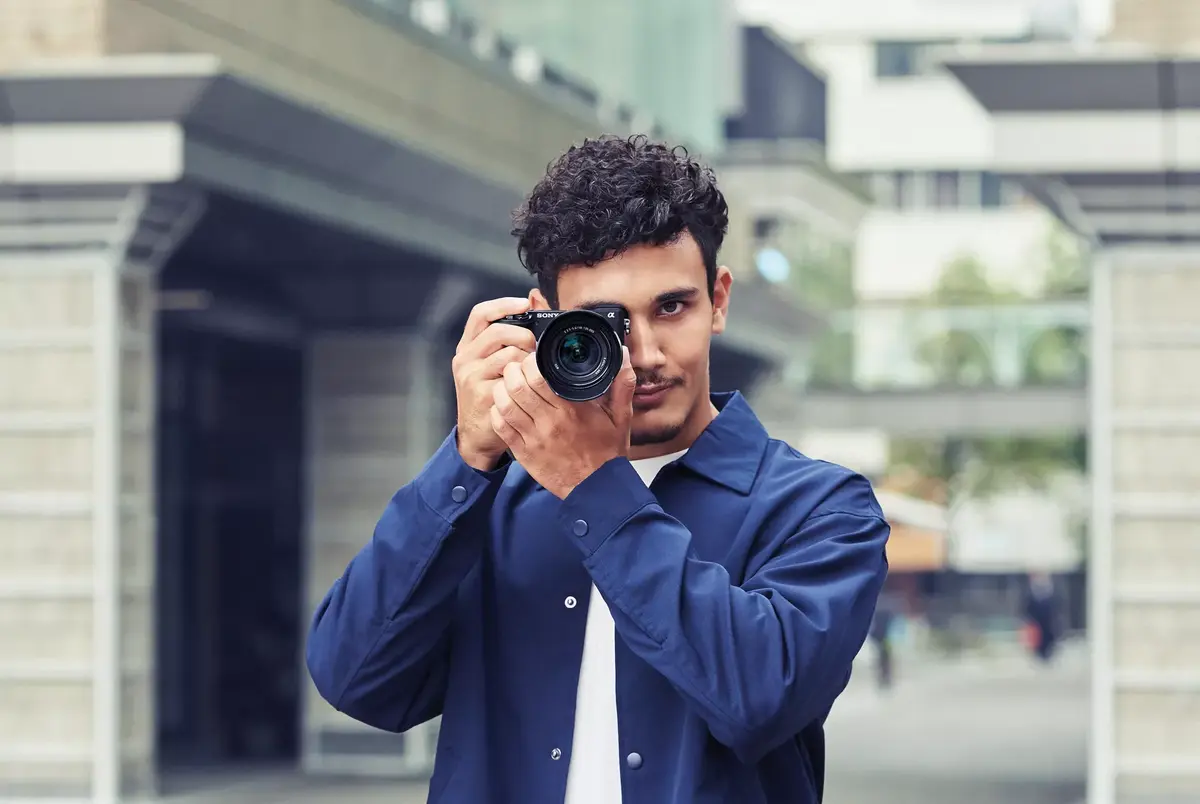 Camera Sony α 6400 + SEL18135 Photo 4