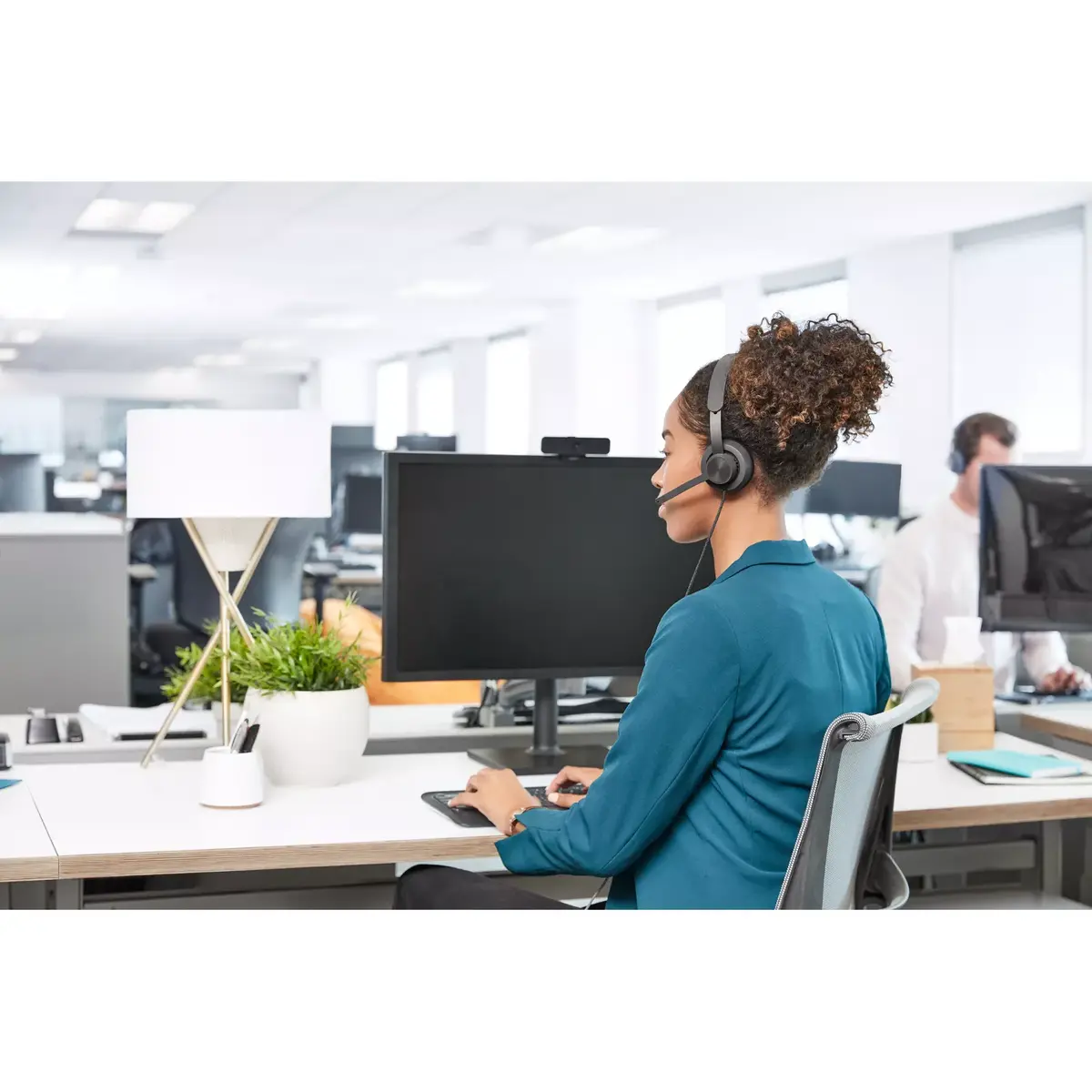Austiņas Logitech Zone Wired UC Photo 9