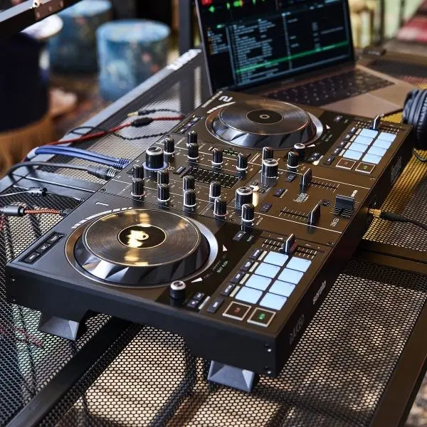 DJ-консоль Hercules Inpulse 500 Photo 11