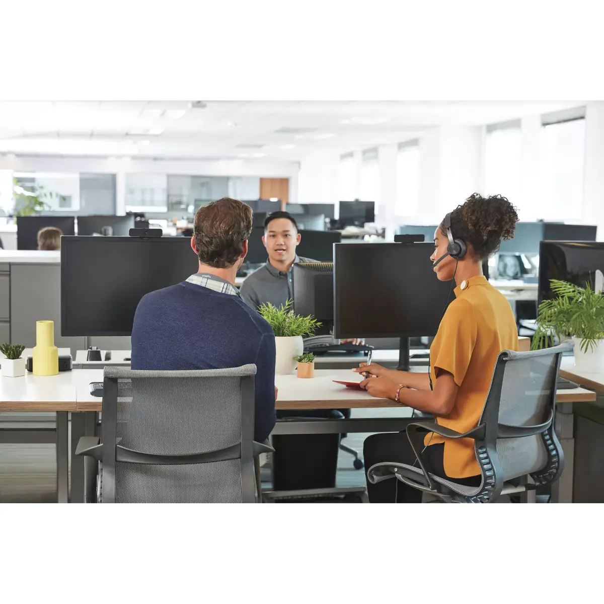 Austiņas Logitech Zone Wired UC Photo 10