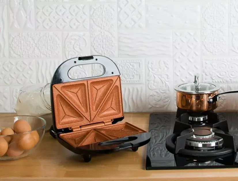 Eldom ST11 CERAMIC Sandwich Maker Photo 6