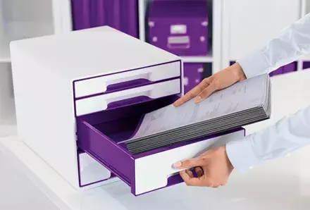 LEITZ WOW Cube file box Polystyrol Metallic Violet Photo 3