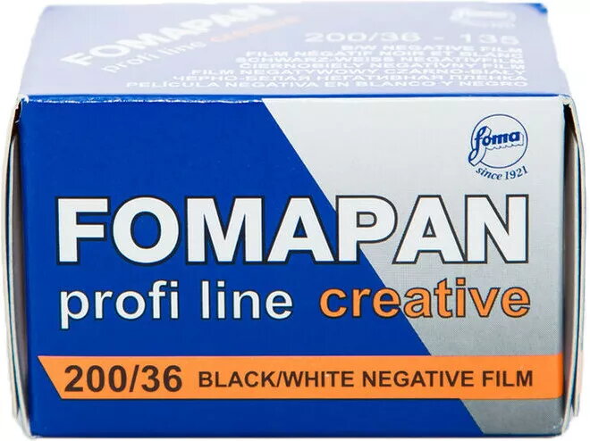 35 mm melnbalta negatīvā filmiņa Foma