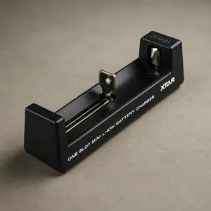 Однолунейный умный зарядный устройство XTAR MC1 с micro‑USB для 1 элемента Li‑ion/IMR/ICR