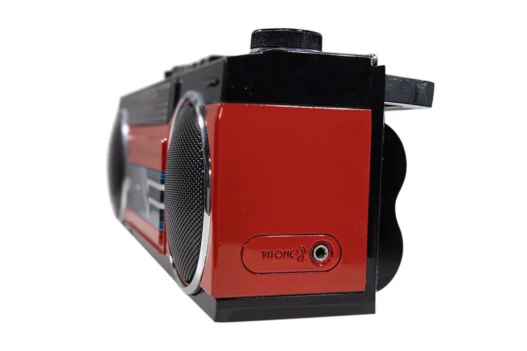 Trevi RR 501 BT портативный радиорекордер Photo 2