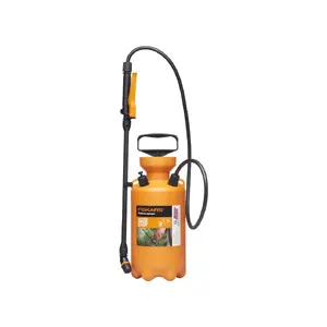 Ручной прессованный опрыскиватель Fiskars 1025934 — объем 5 л, садовый опрыскиватель