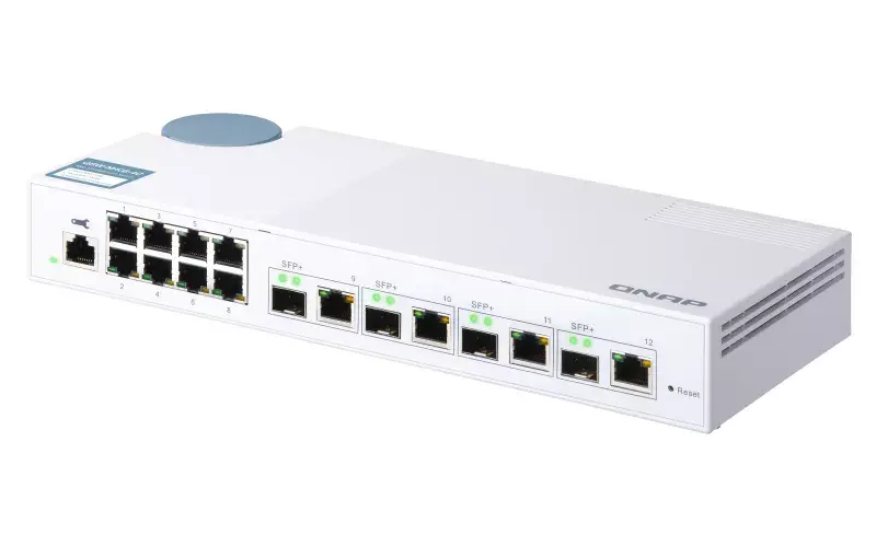 Управляемый L2 гигабитный Ethernet коммутатор QNAP QSW-M408-4C Photo 3