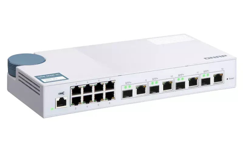 Управляемый L2 гигабитный Ethernet коммутатор QNAP QSW-M408-4C Photo 4