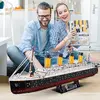 3D Puzle CubicFun Titanic LED Photo 3