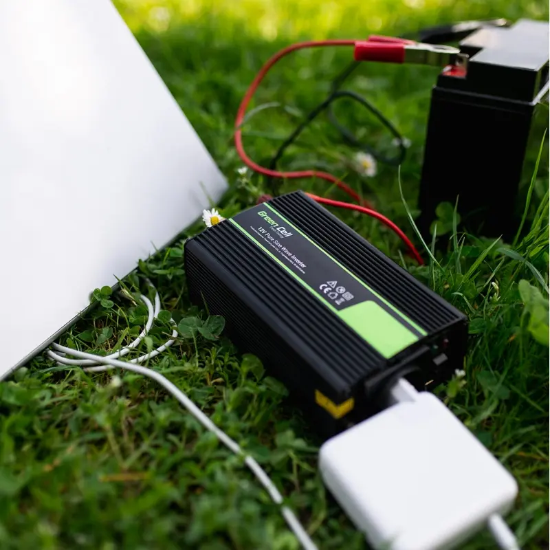 Green Cell INV14 Power Inverter 300W Photo 2