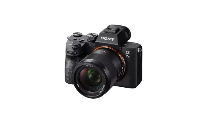 Объектив Sony FE 35 MM F1.8 MILC Photo 6