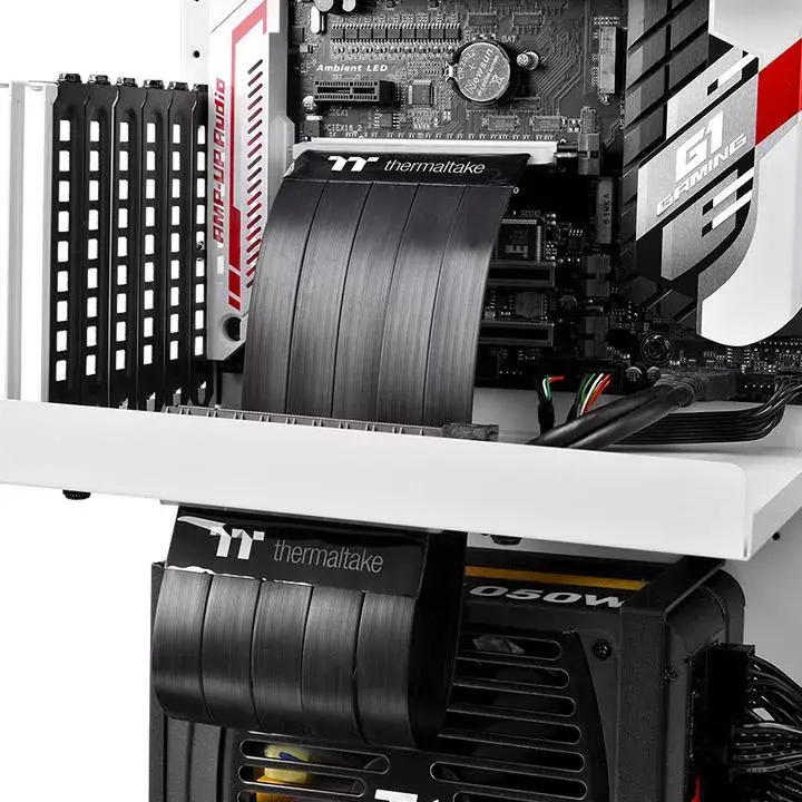 Interfeisa karte Thermaltake AC-045-CN1OTN-C1 Photo 3
