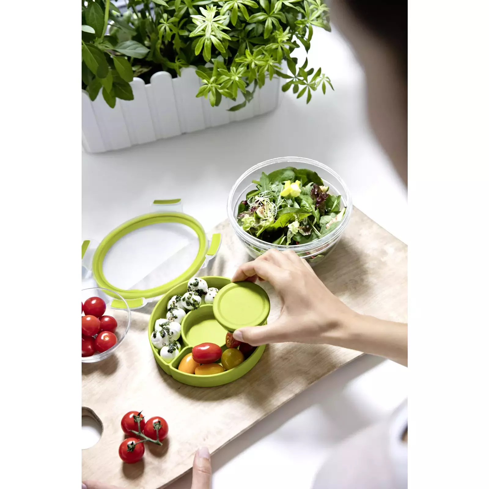 Sustainable Leak Proof Salad Bowl 1L Container