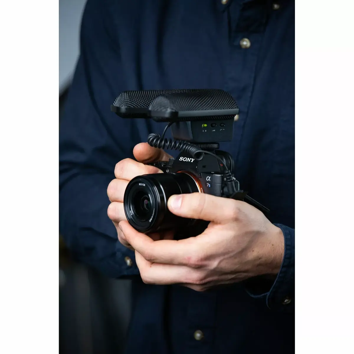 Sennheiser MKE 440 over-camera microphone Photo 19