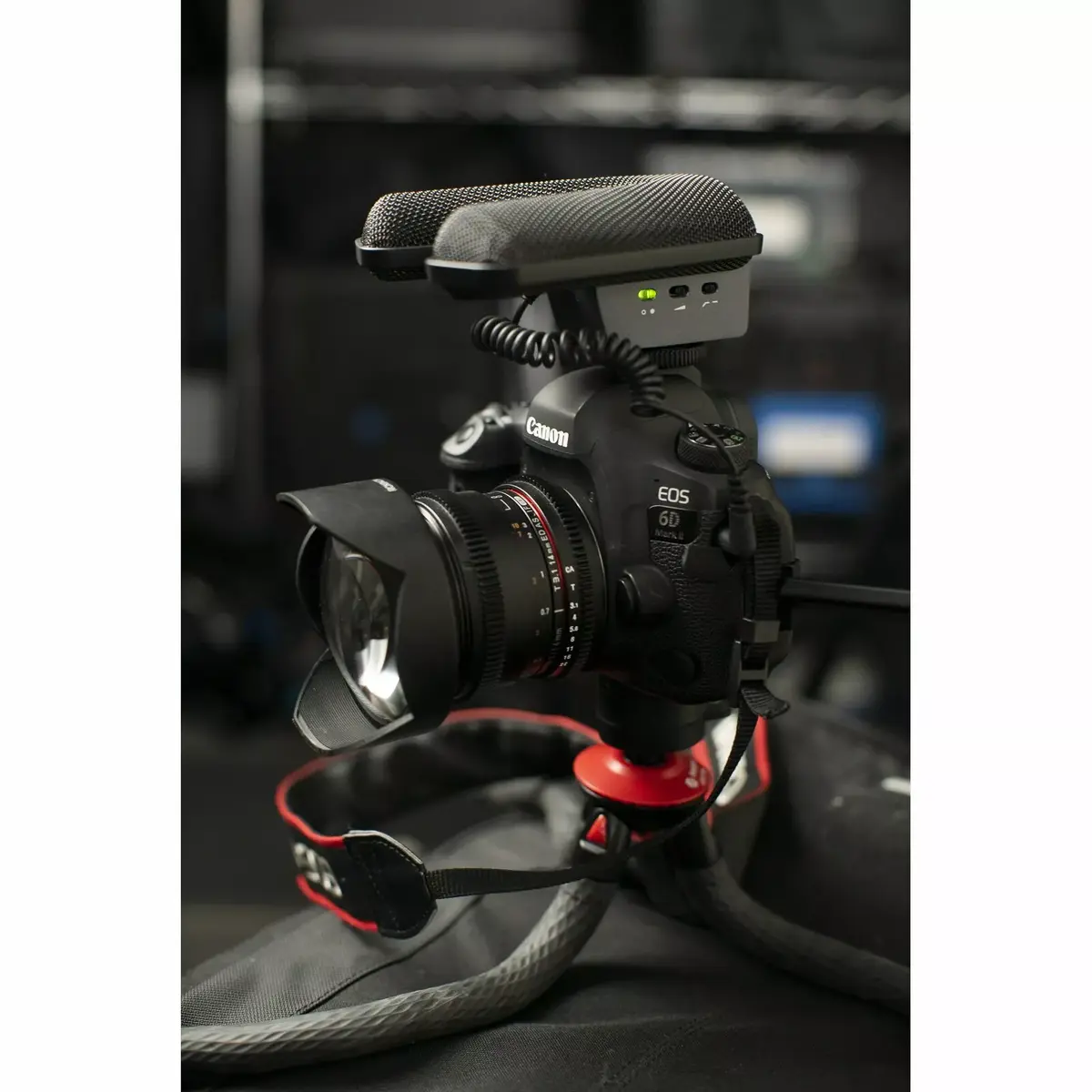 Sennheiser MKE 440 over-camera microphone Photo 15