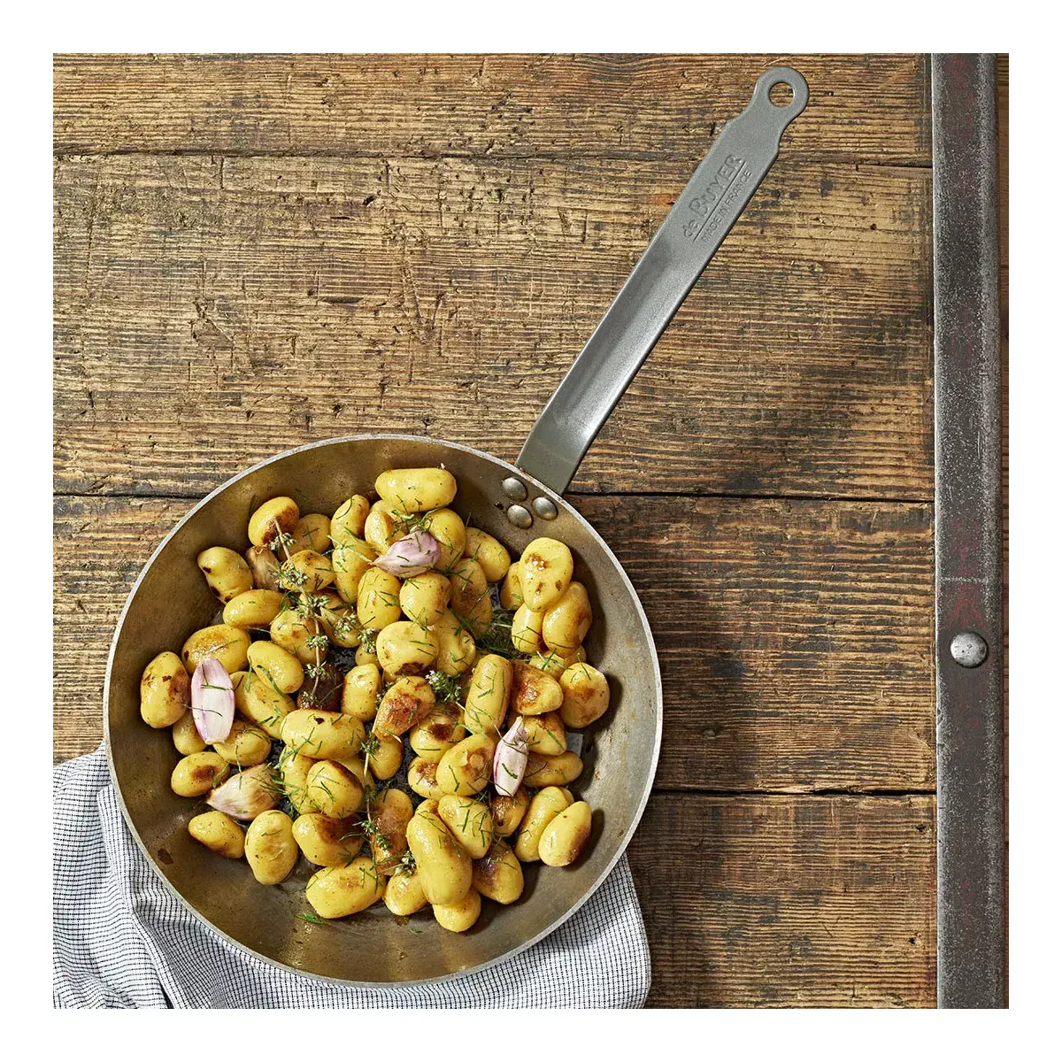 de Buyer Carbone Plus Lyonnaise panna 20 cm Photo 2