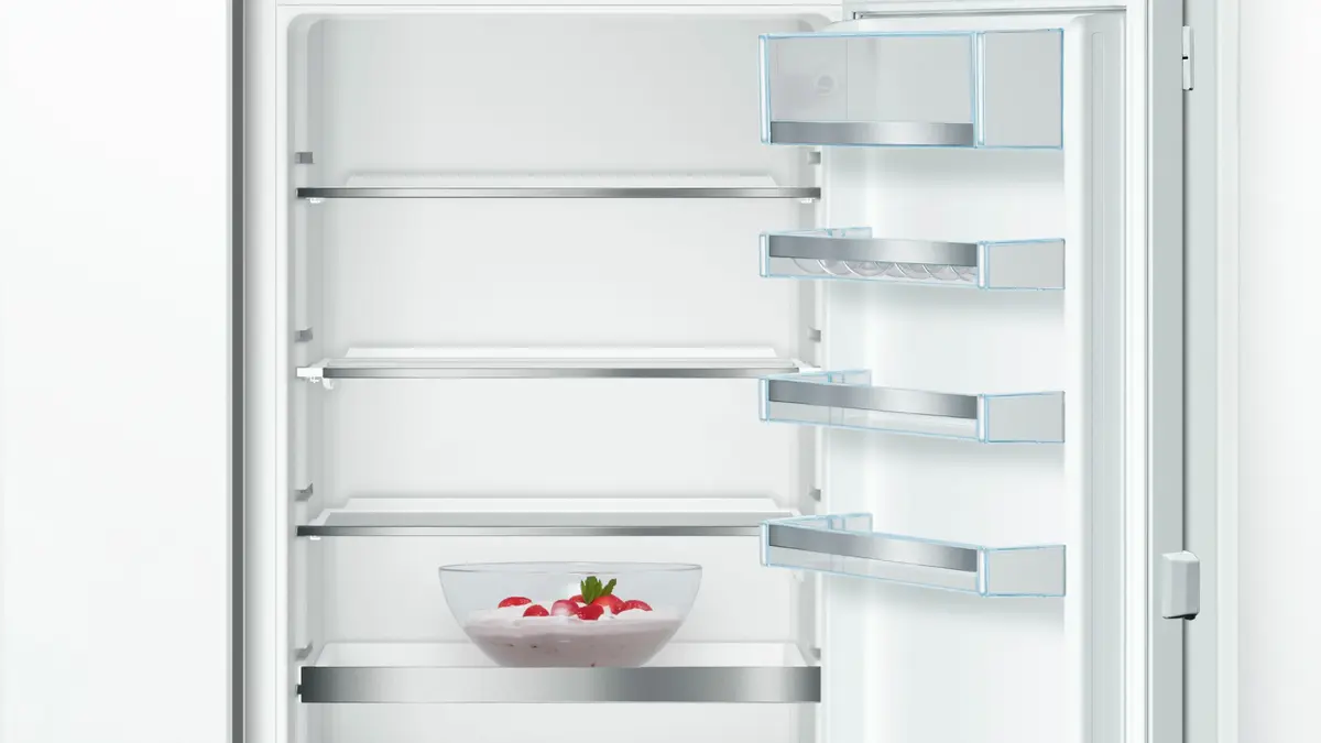 Bosch Serie 6 KIS86AFE0 Fridge-Freezer Photo 3