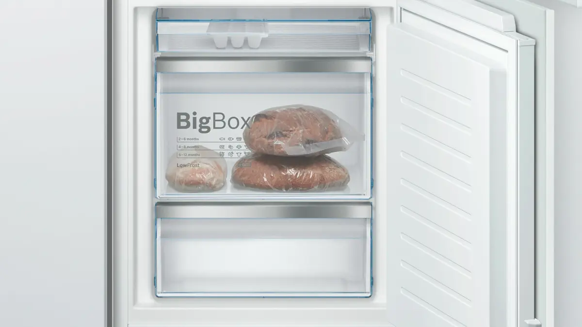 Bosch Serie 6 KIS86AFE0 Fridge-Freezer Photo 4