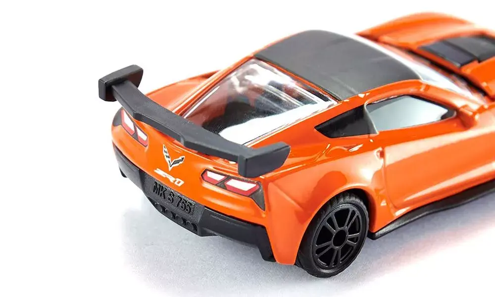 Siku Chevrolet Corvette ZR1 метал. модель 1:55 Photo 2