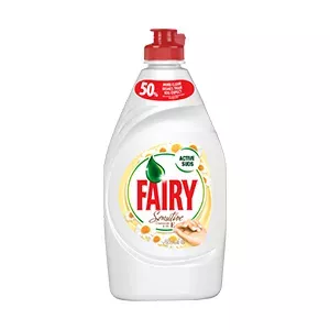 Trauku mazgāšanas līdzeklis FAIRY Sensitive Chamomile & Vitamine E, 450 ml