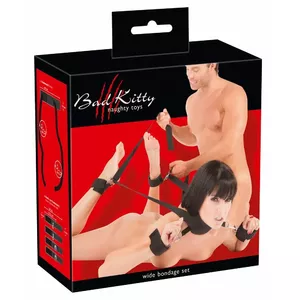 Набор средств фиксации bad kitty Handcuffs Metal Black — ошейник с двумя ремнями 155 см и мягкие регулируемые манжеты