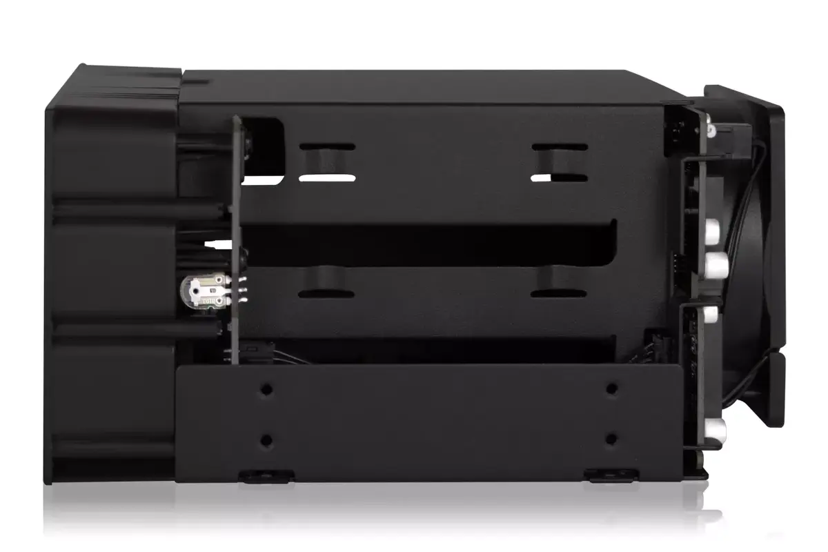 Корпус HDD Icy Dock MB830SP-B Photo 6