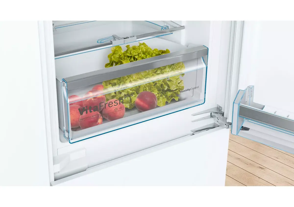 Bosch Serie 6 KIS87AFE0 built-in fridge-freezer Photo 5