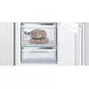 Bosch Serie 6 KIS87AFE0 built-in fridge-freezer Photo 6