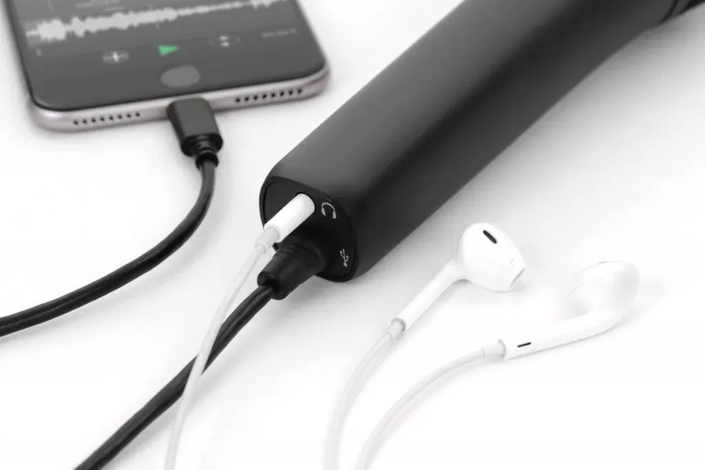 IK Multimedia iRig Mic HD 2 — микрофон для смартфона Photo 12