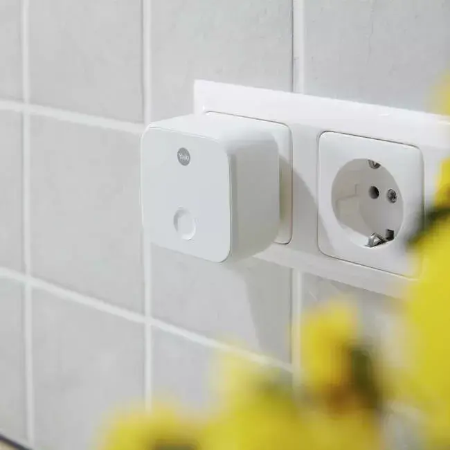 Yale Connect WLAN-Bridge smart lock bridge Photo 2