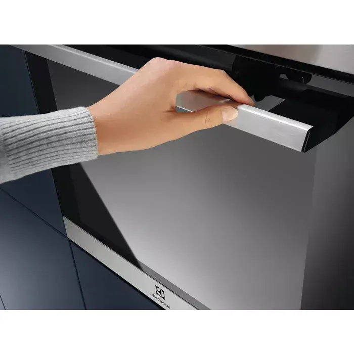 Iebūvējamā cepeškrāsns Electrolux EOF3H70X Photo 9