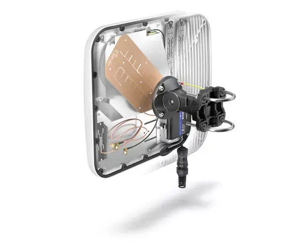Virziena antena QuWireless QuMax XR All In Photo 2