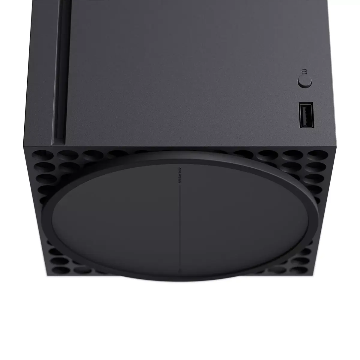Microsoft Xbox Series X RRT-00010 Photo 5